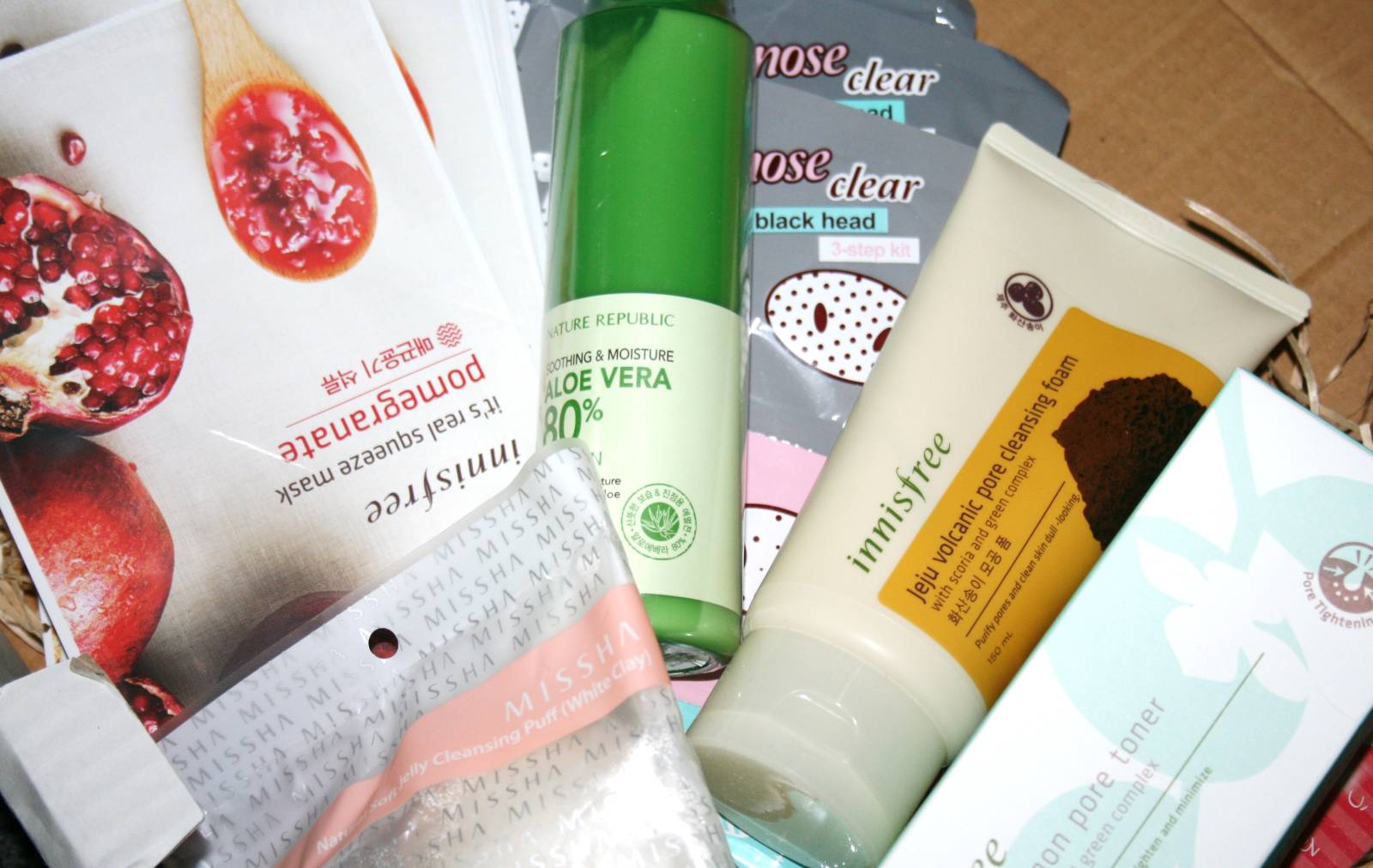 GwiyoBox: Emergency Pore Cleansing and Hydration Box